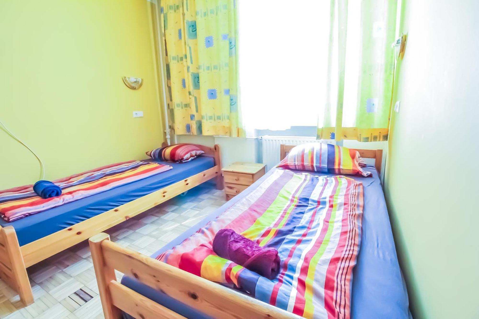 Cozy - U3 Hutteldorferstrasse Wien