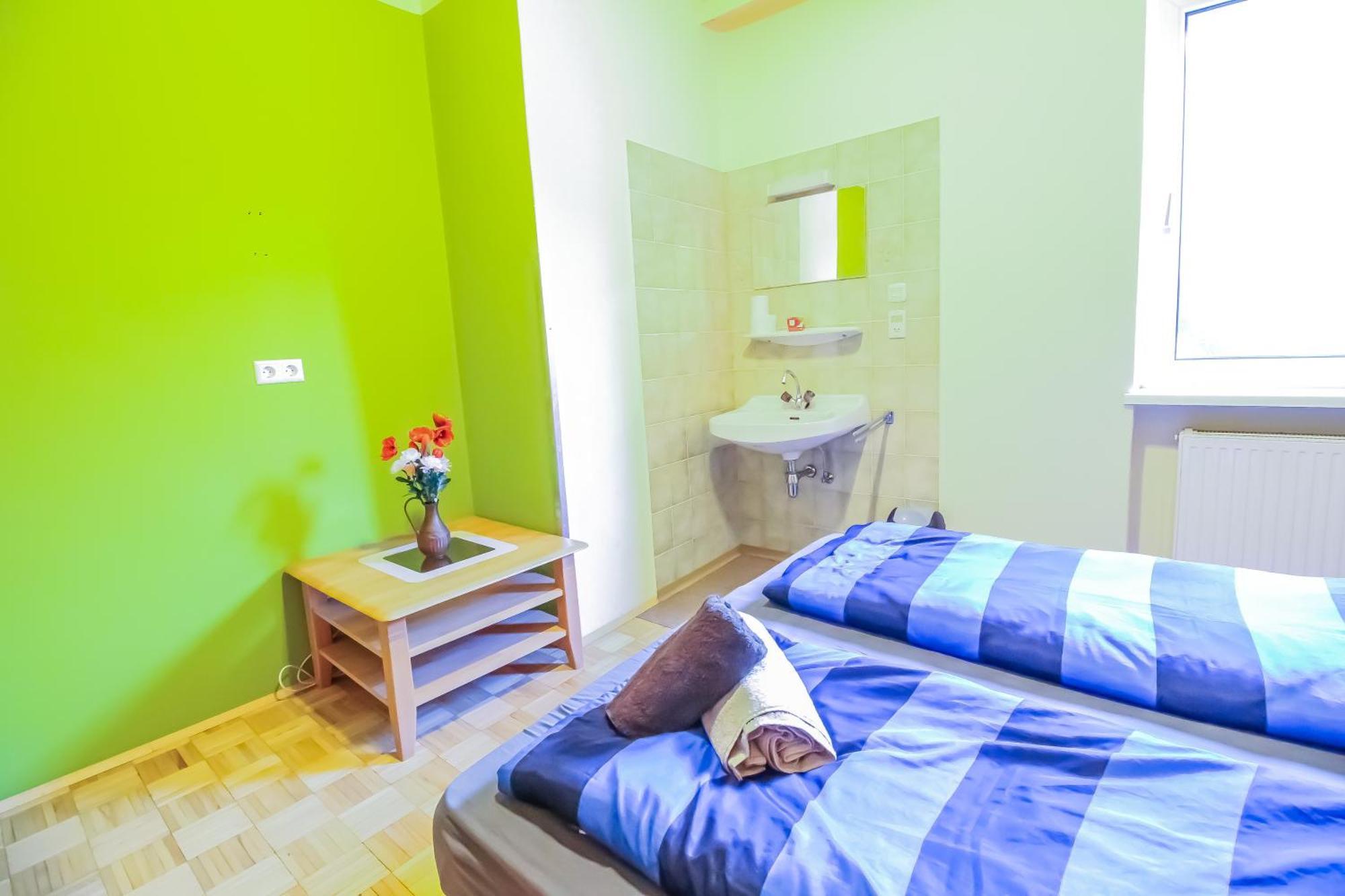 Privatunterkunft Cozy - U3 Hutteldorferstrasse *