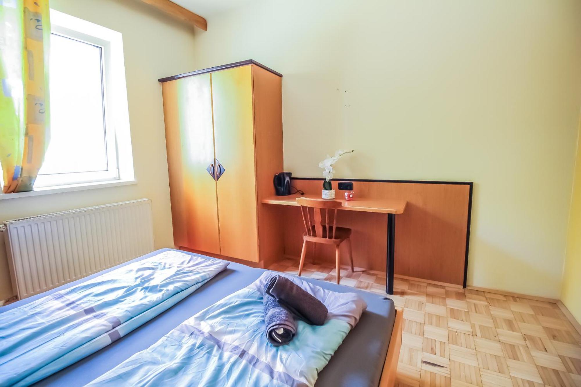 Cozy - U3 Hutteldorferstrasse Privatunterkunft *