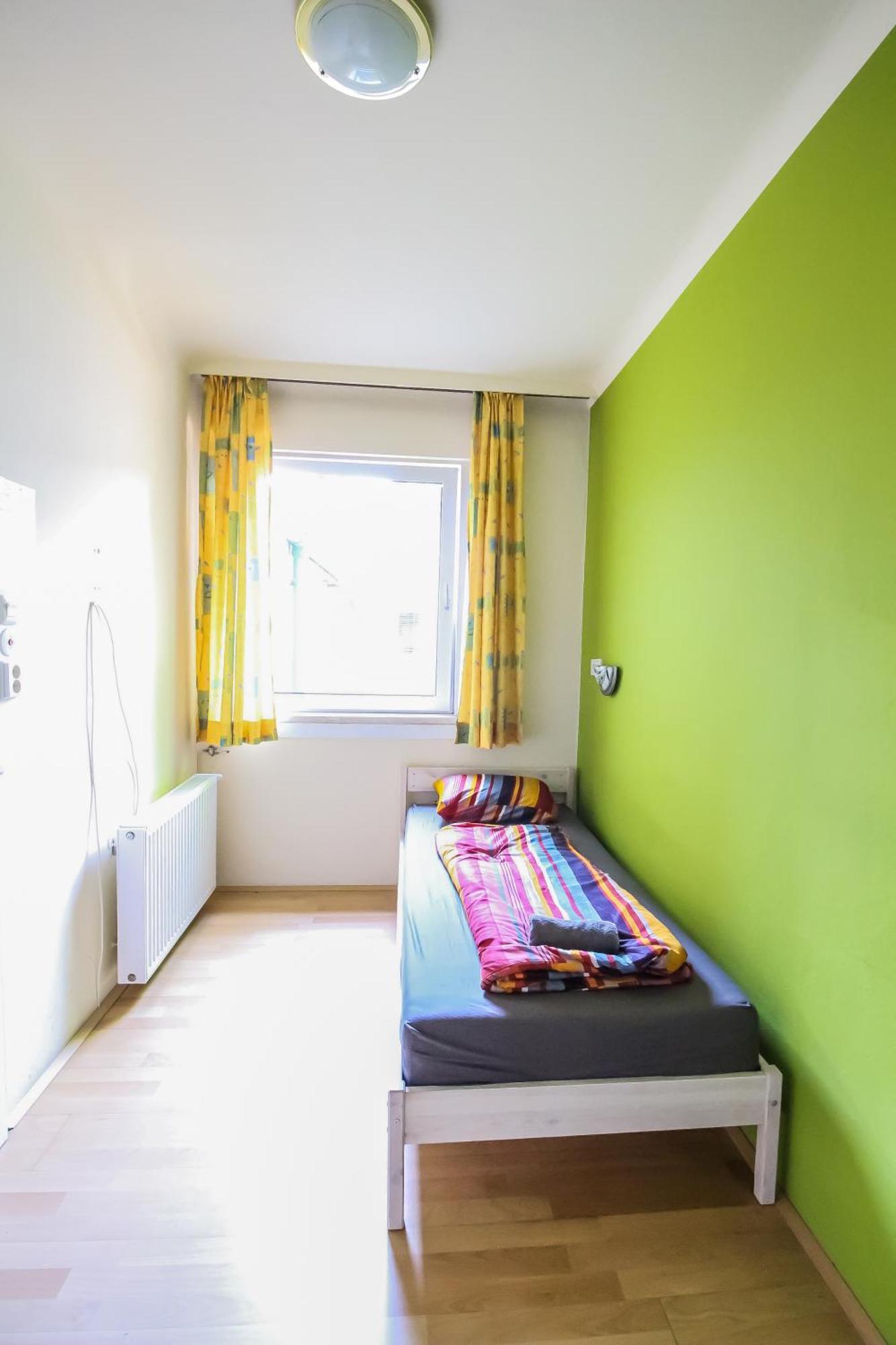 Cozy - U3 Hutteldorferstrasse Privatunterkunft