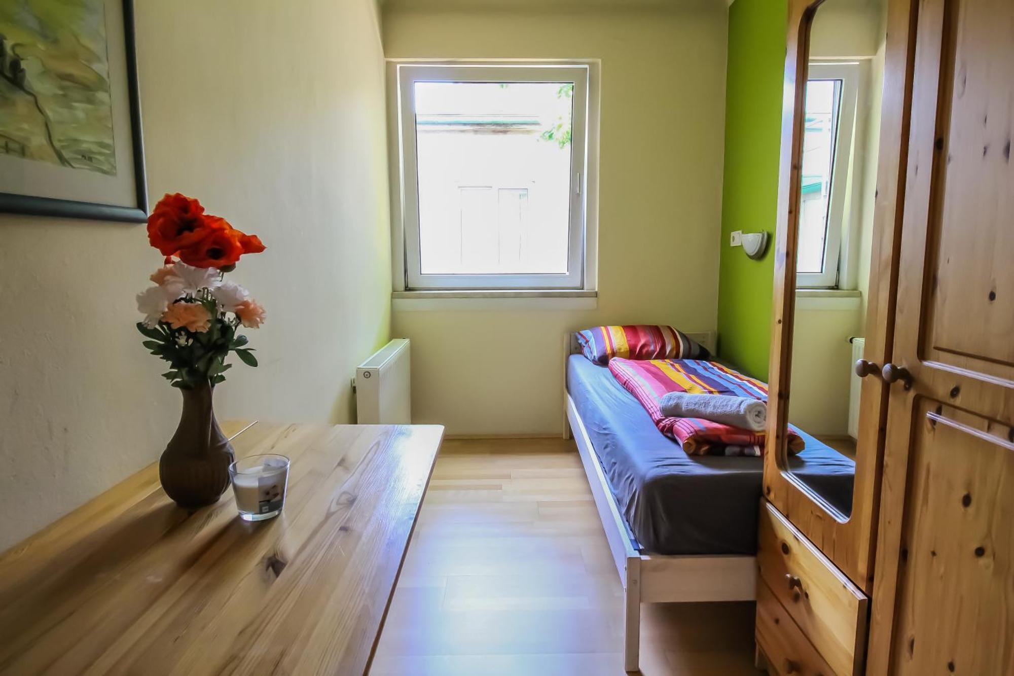 Privatunterkunft Cozy - U3 Hutteldorferstrasse *
